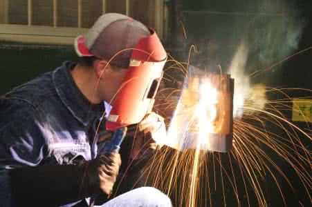 博德专业焊接焊工培训课程