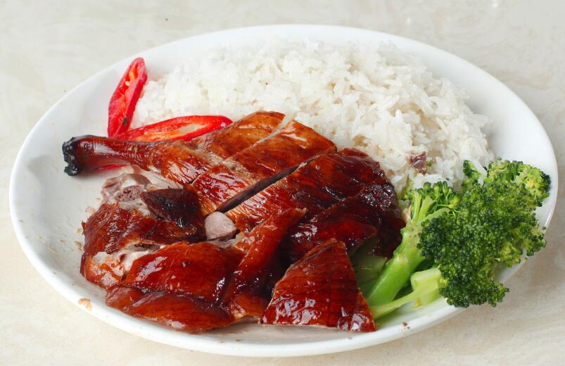 鹅天下烧腊快餐怎么样,值不值得合作呢