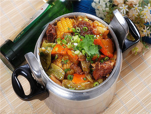 哪里有正宗东北压锅菜技术培训