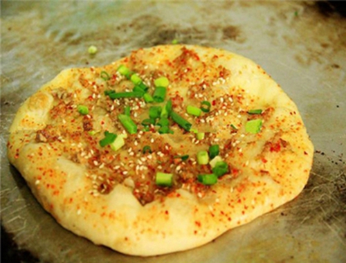 馋嘴饼土家烧饼用独特的发酵过程,将现代工艺与传统技术相结合,既好看
