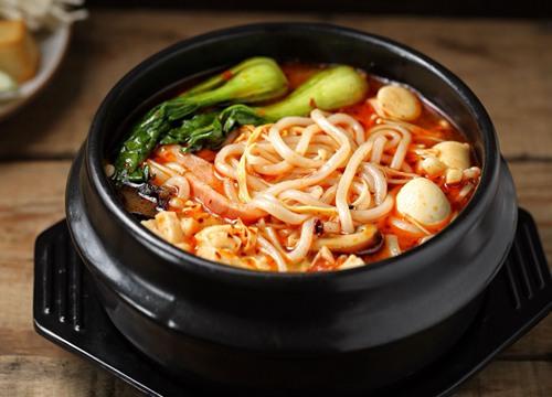 哪有制作过桥米线的方法-培训通