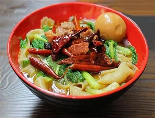 安徽牛肉板面