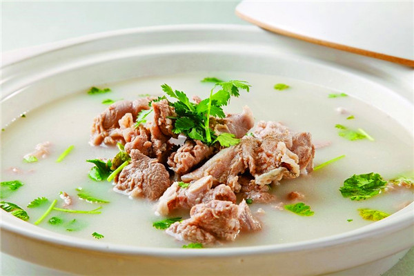 南阳专业餐饮技术羊肉汤配方培训中心