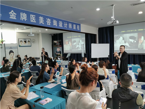 合肥學(xué)做韓式雙眼皮