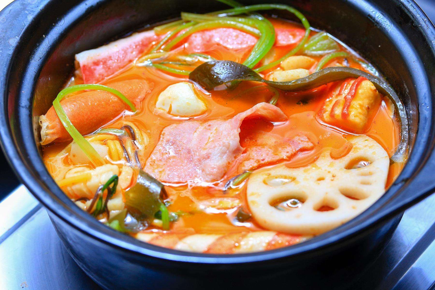 砂锅麻辣烫的做法都是在什么地方学习的