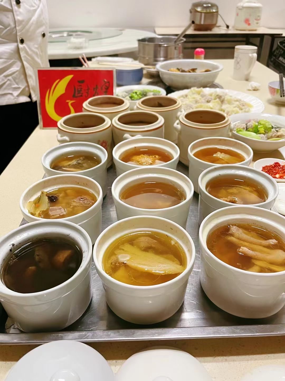 在哪里可以學(xué)到正宗的養(yǎng)生燉湯?