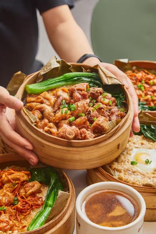 充滿荷葉香味的荷葉飯是怎么做的
