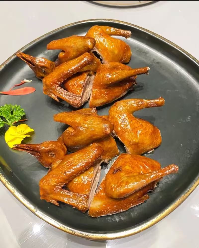 粵式美食脆皮乳鴿技術(shù)培訓(xùn)
