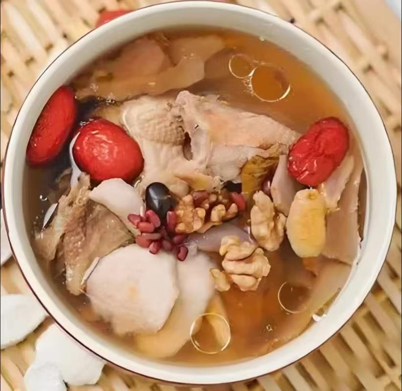 如何解鎖廣式燉湯的養(yǎng)生秘方，成就健康餐飲事業(yè)