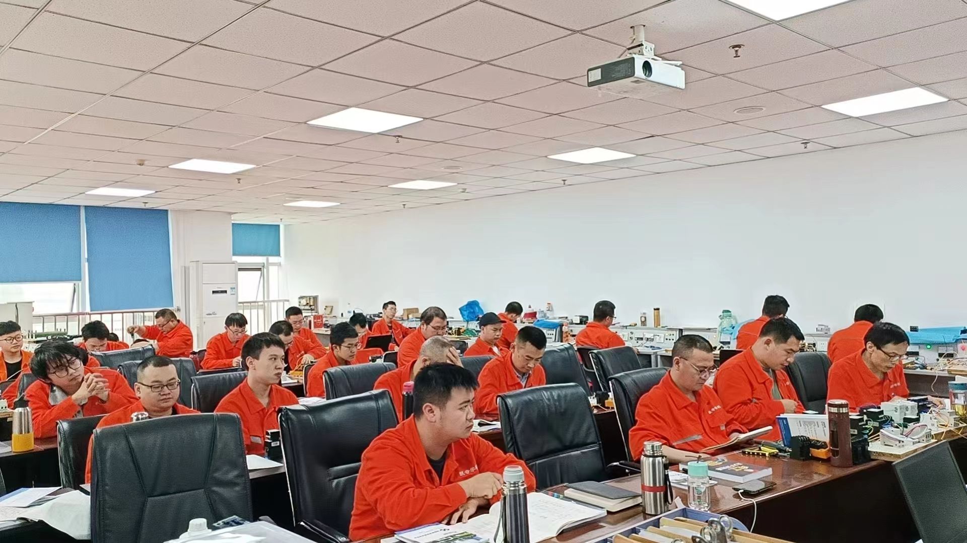 達(dá)州哪里有電工培訓(xùn)機構(gòu)？