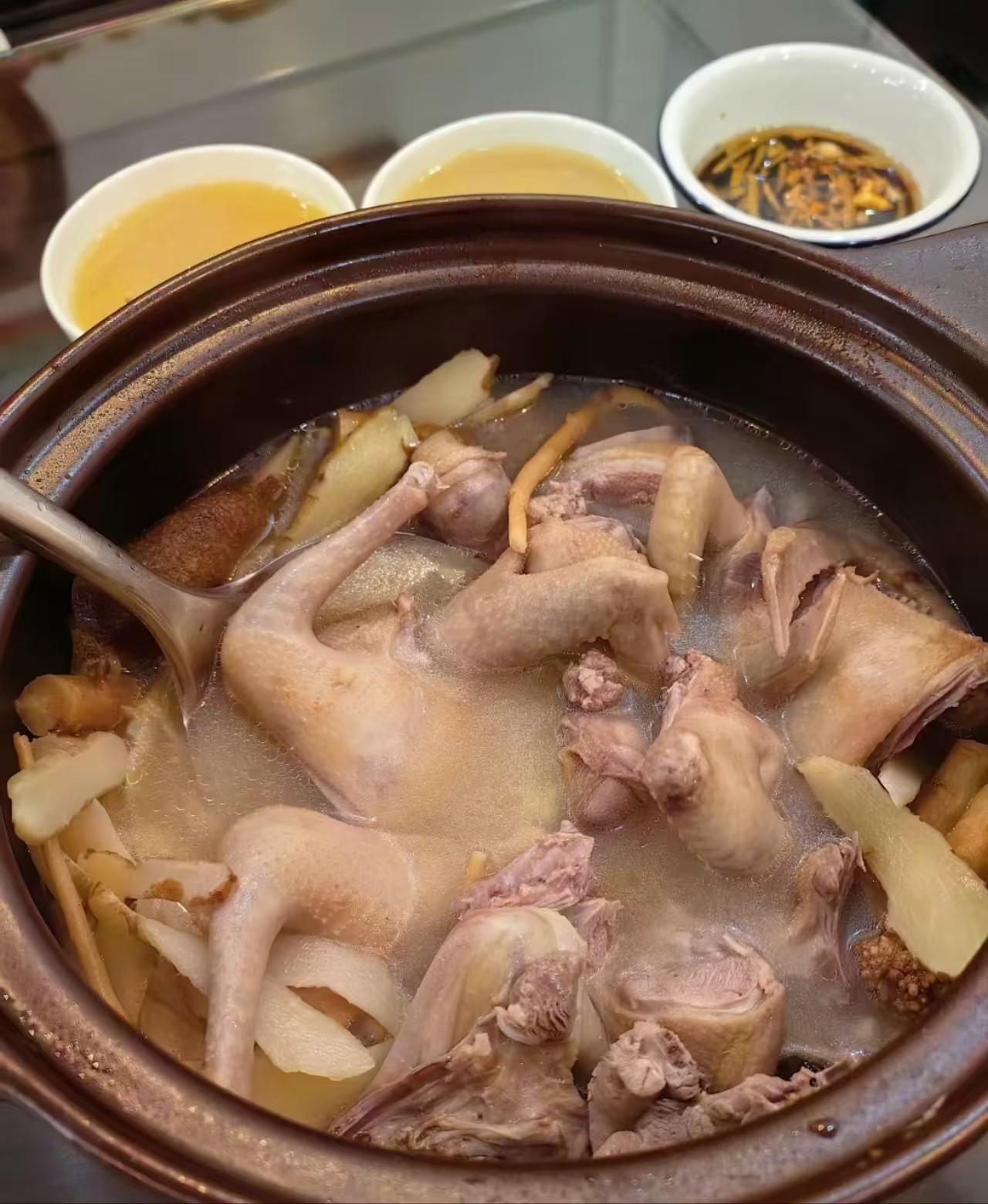 藥膳乳鴿火鍋培訓(xùn)