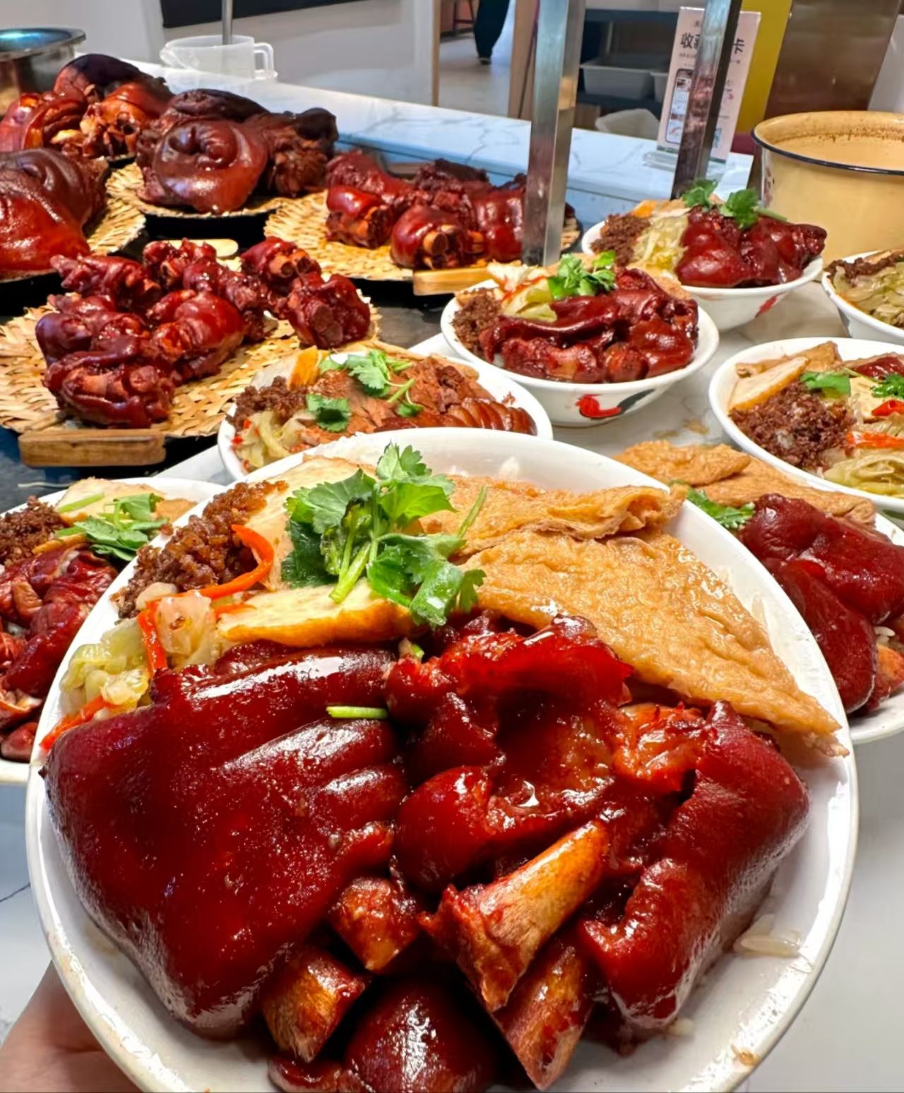 小成本豬腳飯創(chuàng)業(yè)好項(xiàng)目
