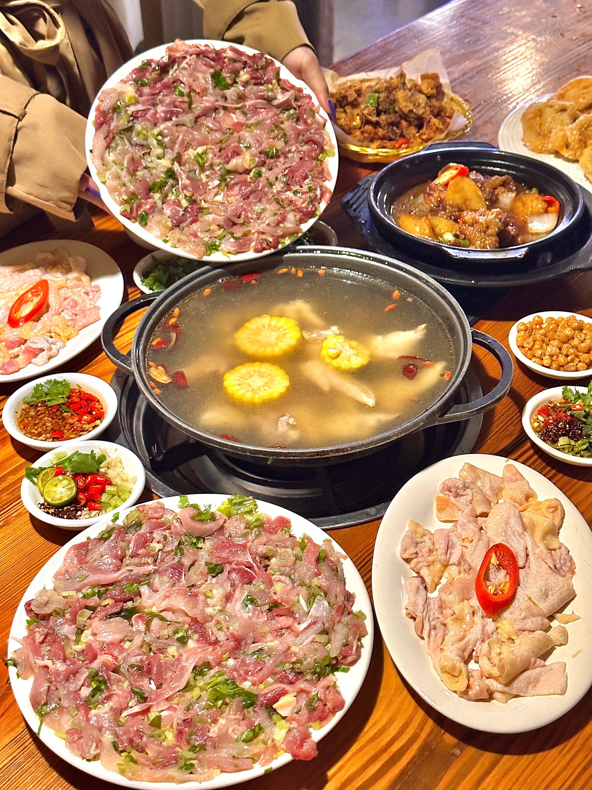 廣州學(xué)正宗潮汕創(chuàng)新土雞火鍋選哪家？
