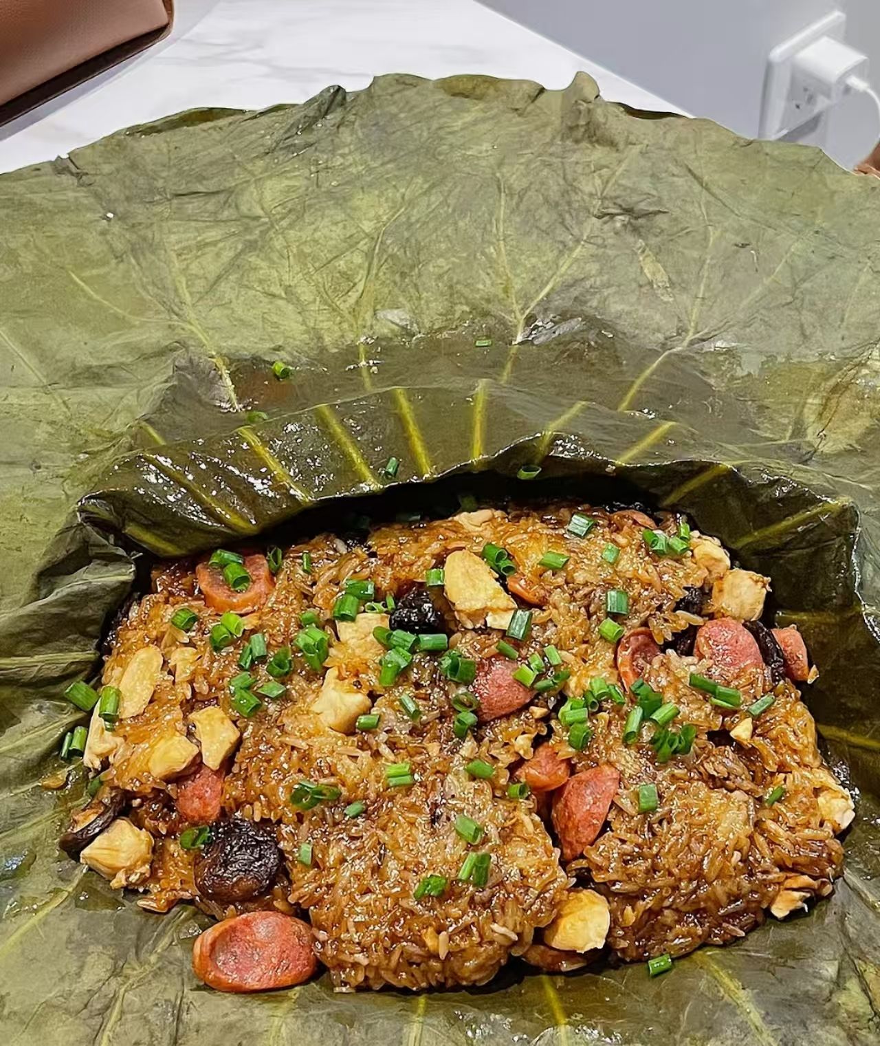 學(xué)廣式荷葉飯技術(shù)哪家好？廣品教你蒸出清香入味