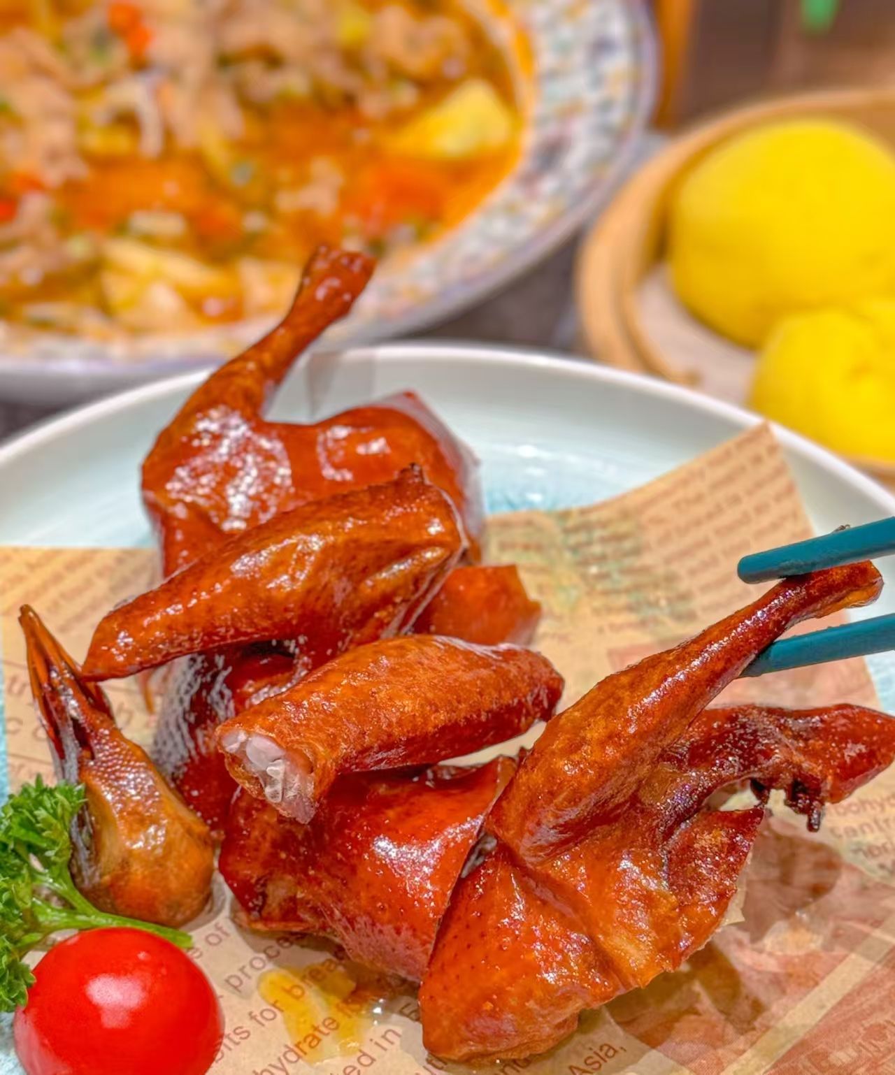 脆皮乳鴿怎么做到皮脆肉嫩？廣品教你正宗技術(shù)