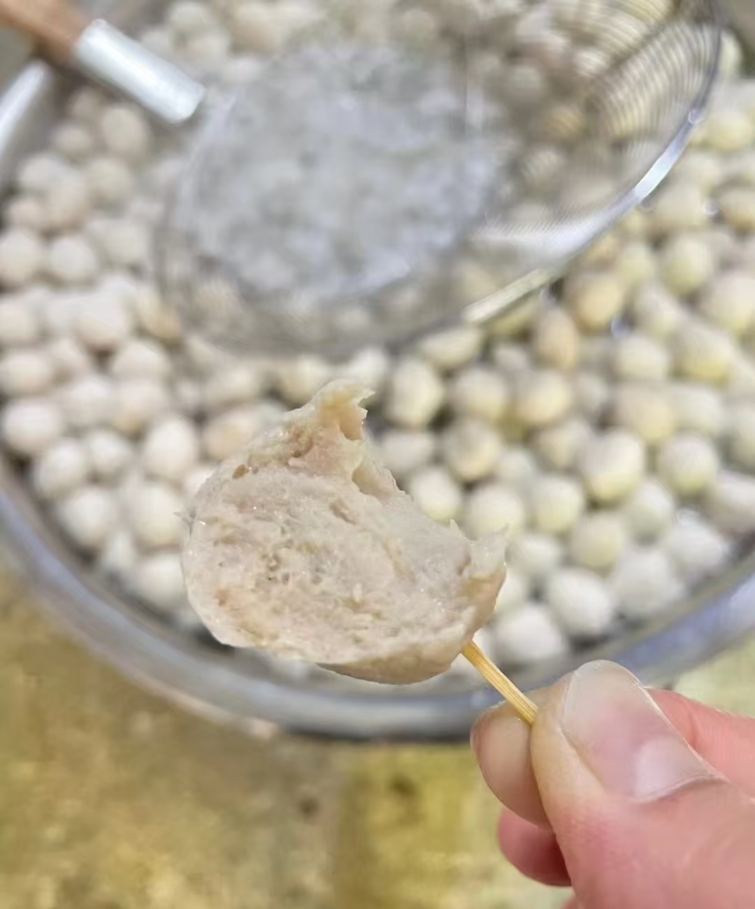 潮汕豬肉丸培訓(xùn)哪里學(xué)？廣品彈牙緊實(shí)工藝