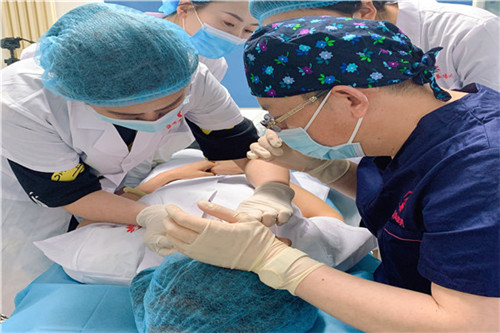 北京学针剂注射瘦脸针的培训学校