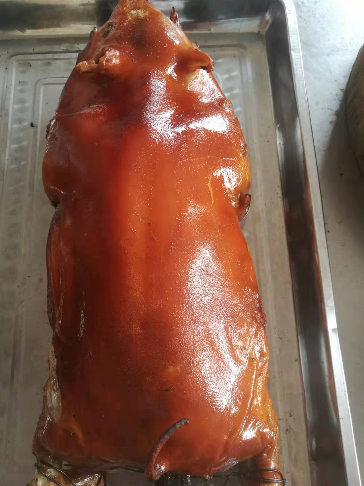 海南应该到什么地方学烤香猪