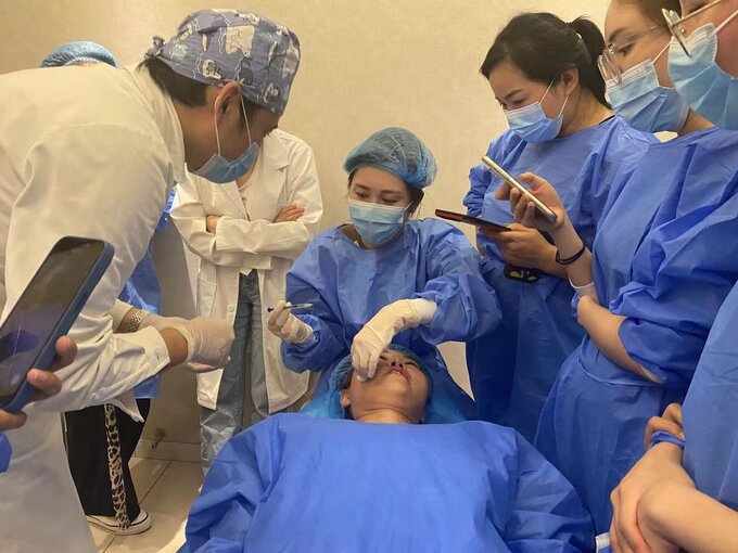 威兹曼引领医美破局与爱美客共探微整形行业增长新极(图1)