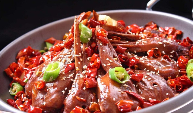 北京哪里可以学习干锅鸭头教你在家做