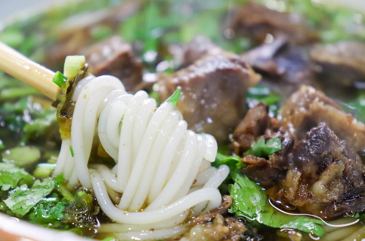 花溪羊肉米粉的做法以及培训