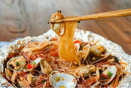 哪教正宗锡纸花甲炒虾尾小吃培训短期速成