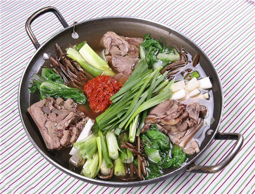 朝鲜族狗肉火锅图片