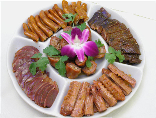 长沙哪里可以学正宗的卤菜